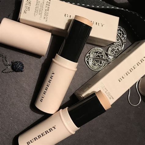 burberry fresh glow stick foundation swatches|Burberry Fresh Glow Gel Stick • Foundation Review & Swatches.